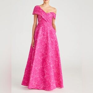 $745 NWOT Theia “Marlene” One-Shoulder Floral Jacquard Gown in Passionfruit Sz 4